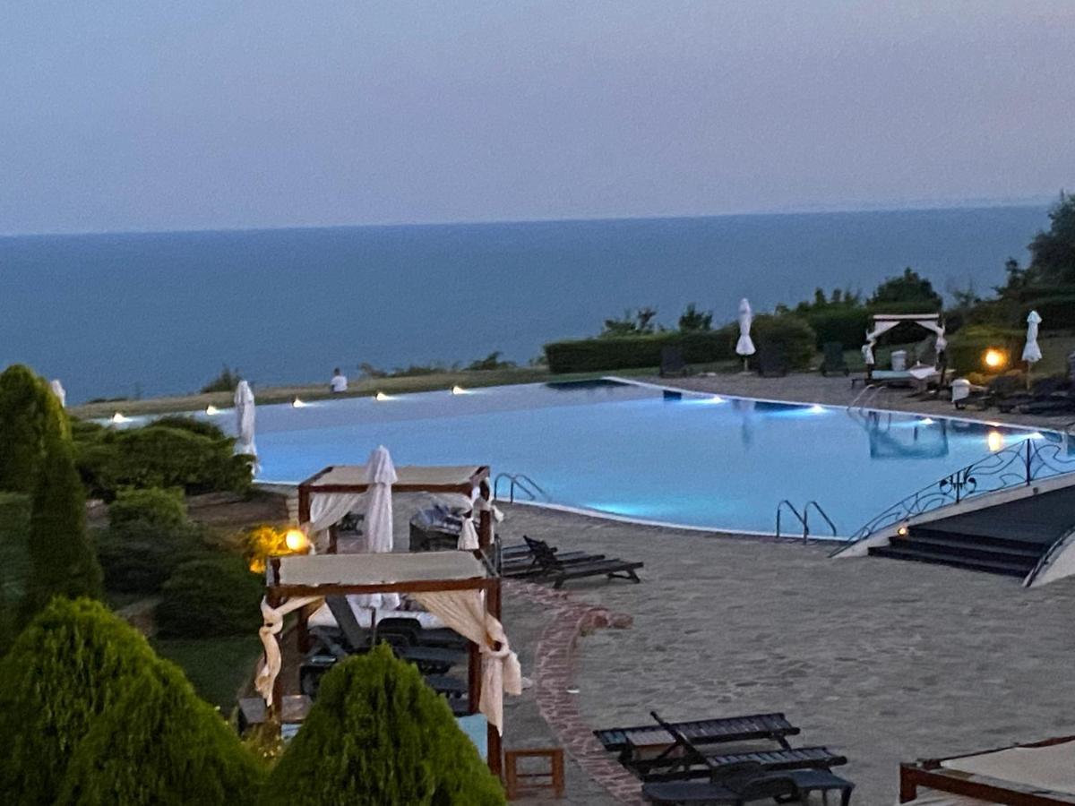 Kaliakria Infinity Pool Apartment Topola Luaran gambar