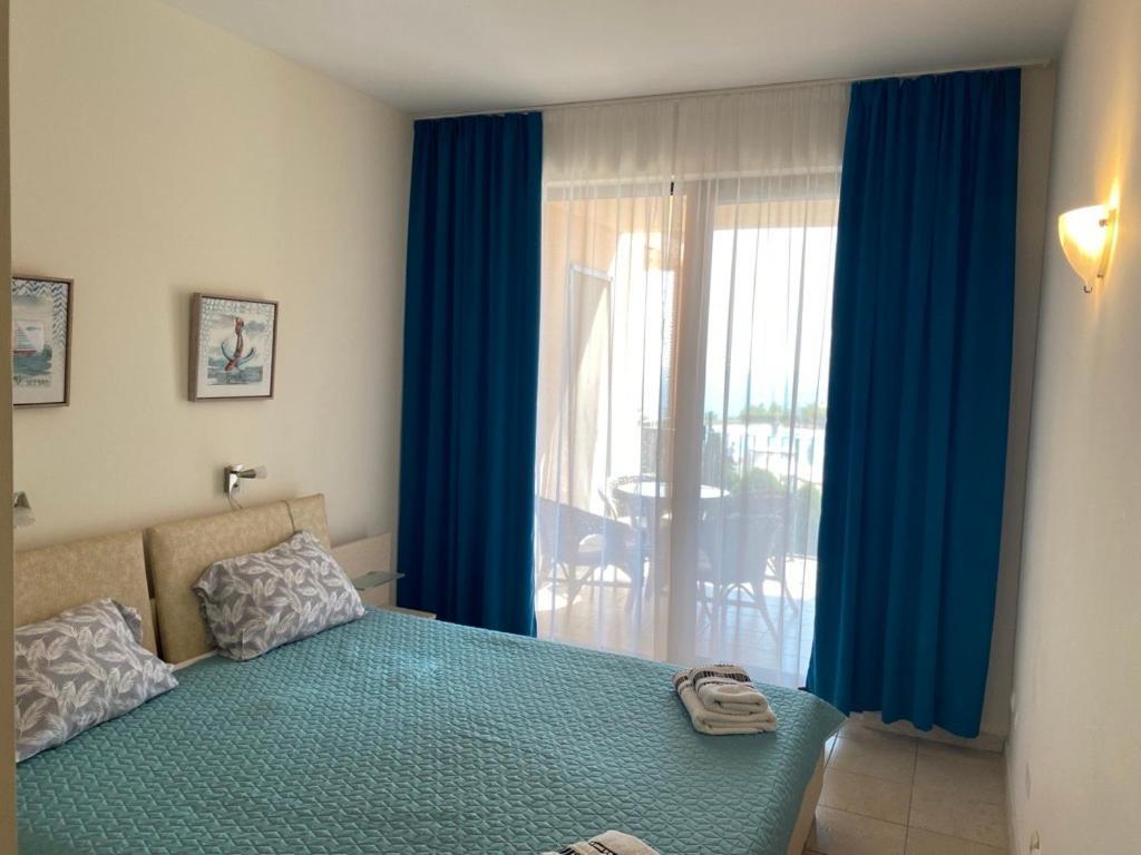 Kaliakria Infinity Pool Apartment Topola Luaran gambar